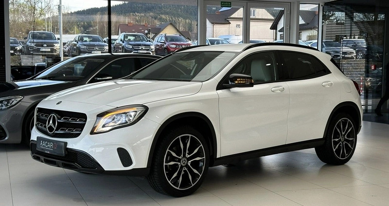 Mercedes-Benz GLA cena 98900 przebieg: 60228, rok produkcji 2018 z Piastów małe 781